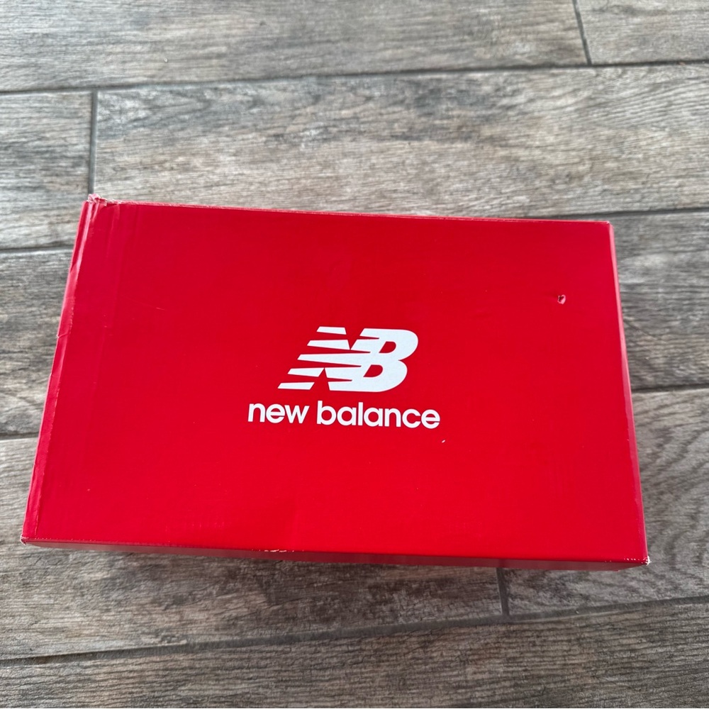 Brand New Balance Fresh Foam 680v8 Sea Salt Taro Women’s Shoes W680ST8 - Picture 7 of 7
